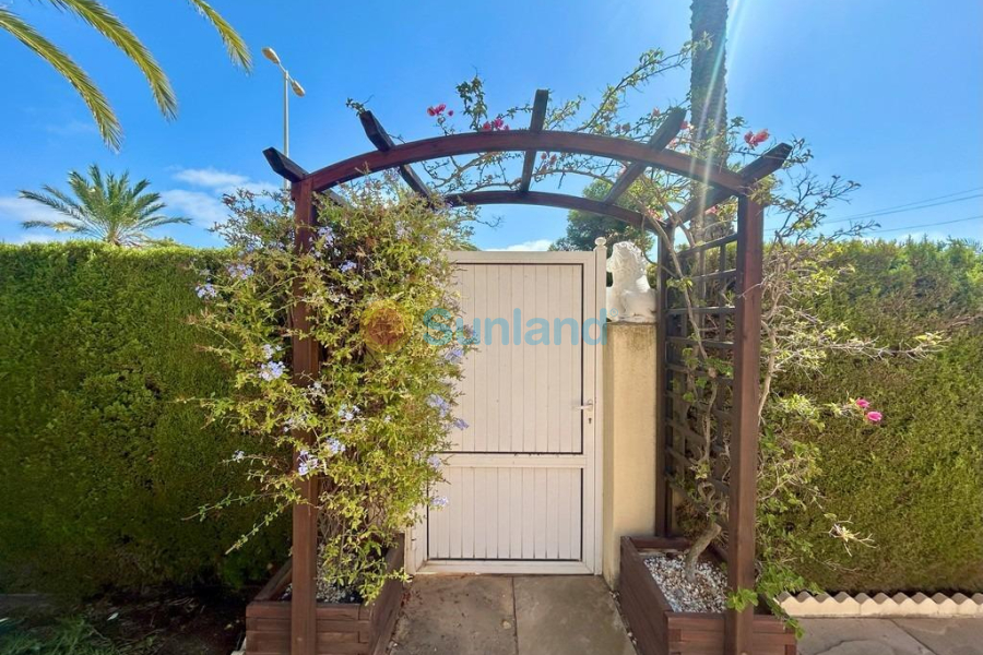 Вторичка - Bилла - Orihuela Costa - Cabo Roig