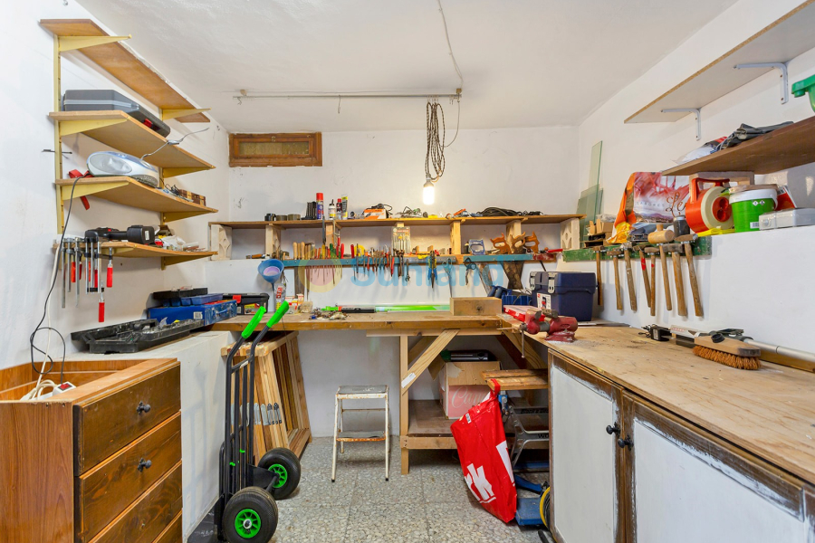 Resale - Villa - Torrevieja - 