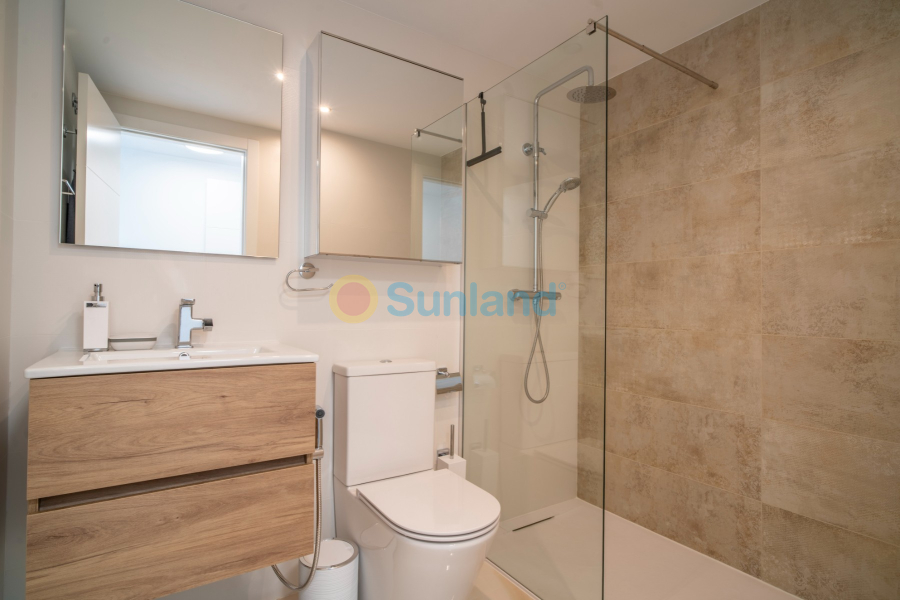 Resale - Apartment - Torrevieja - Punta Prima