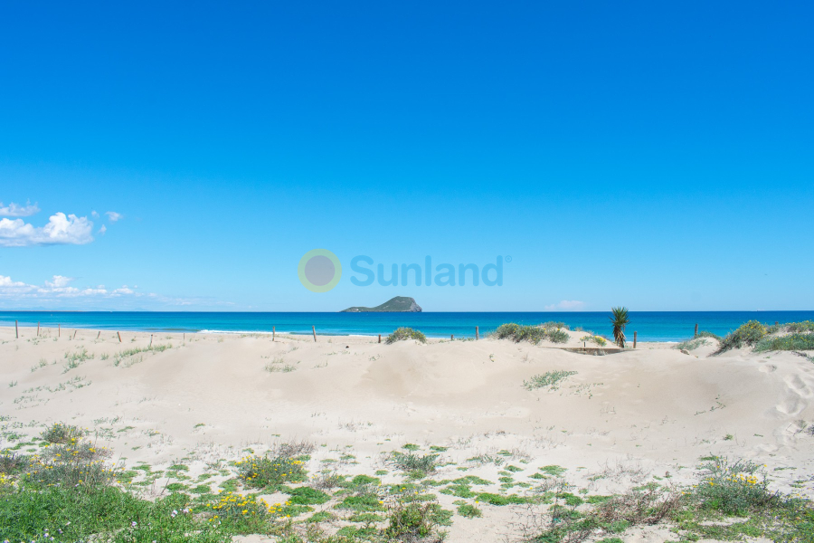 Resale - Villa - La Manga del Mar Menor - 