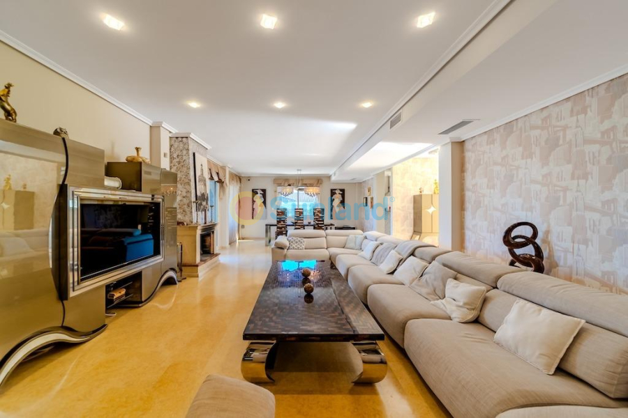 Segunda mano - V - Torrevieja - Torre la mata