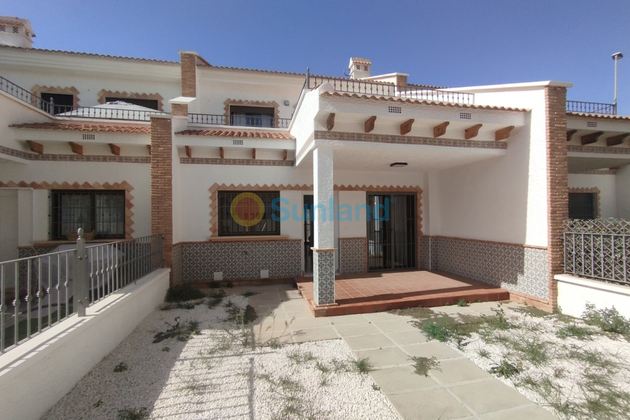 Resale - T - San Miguel De Salinas