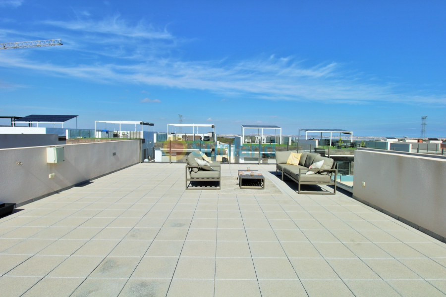 Använda fastigheter - Villa - Villamartin