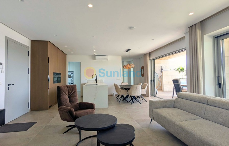 Resale - Detached Villa - Benijofar