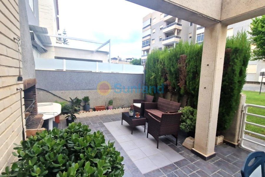 Resale - Townhouse - Torrevieja - 