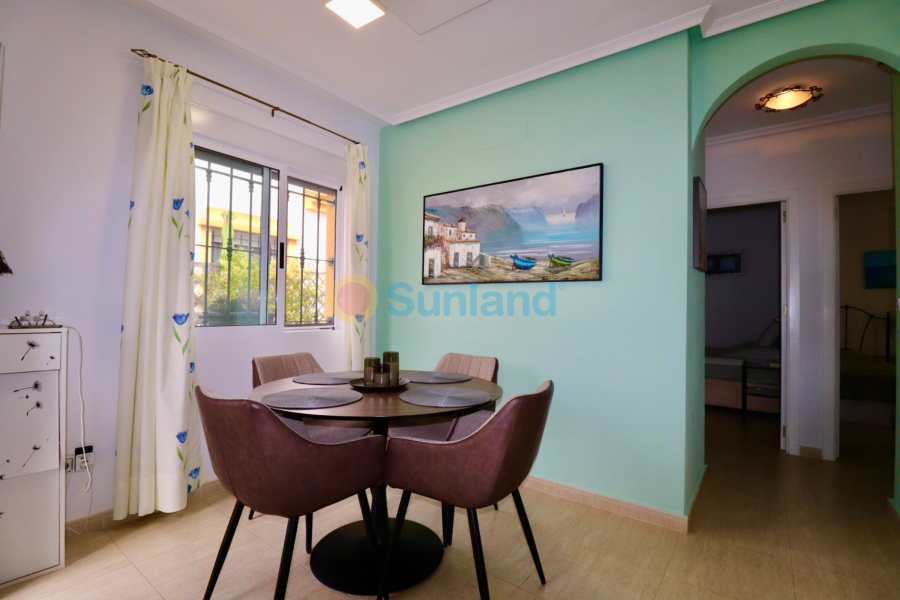 Resale - Villa - Guardamar del Segura - El Raso