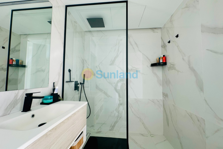 Resale - Apartment - Guardamar del Segura - El Raso