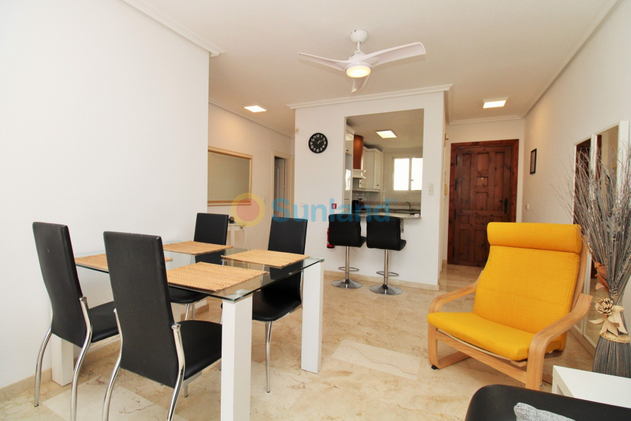 Segunda mano - Apartamento - Villamartin