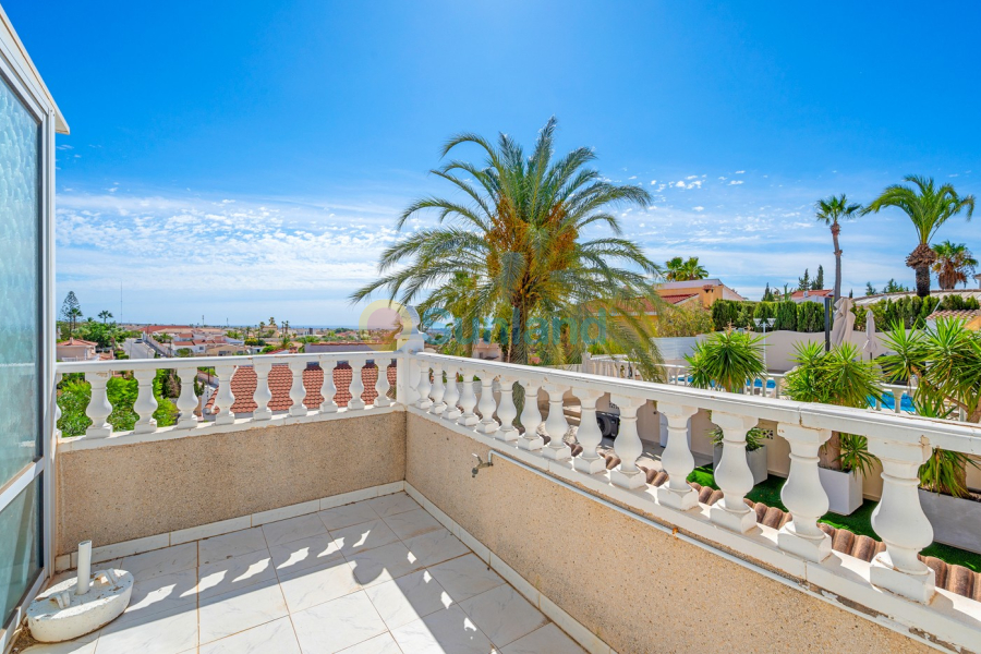 Resale - Villa - Ciudad Quesada - Rojales