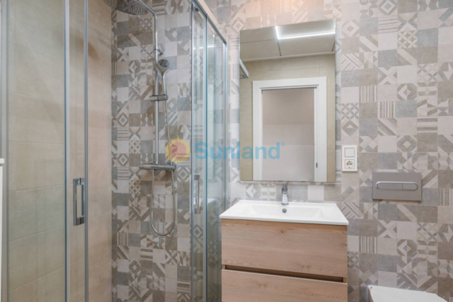 Вторичка - Bилла - Ciudad Quesada