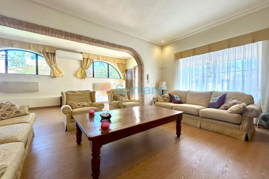 Вторичка - Bилла - Orihuela Costa - Cabo Roig