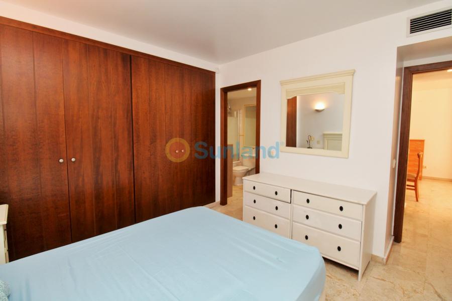 Resale - Apartment - Punta Prima - 