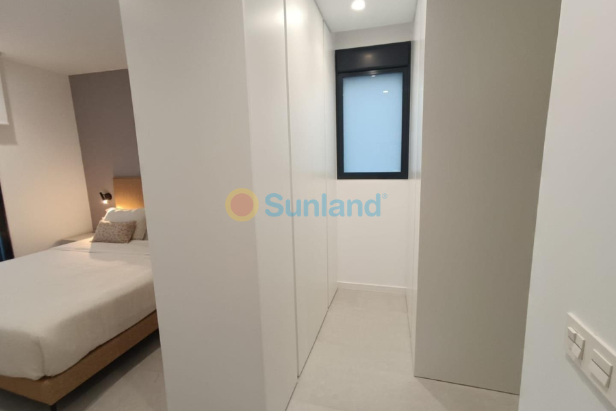 Вторичка - Bилла - Ciudad Quesada