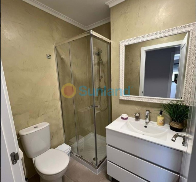 Resale - Apartment - Villajoyosa