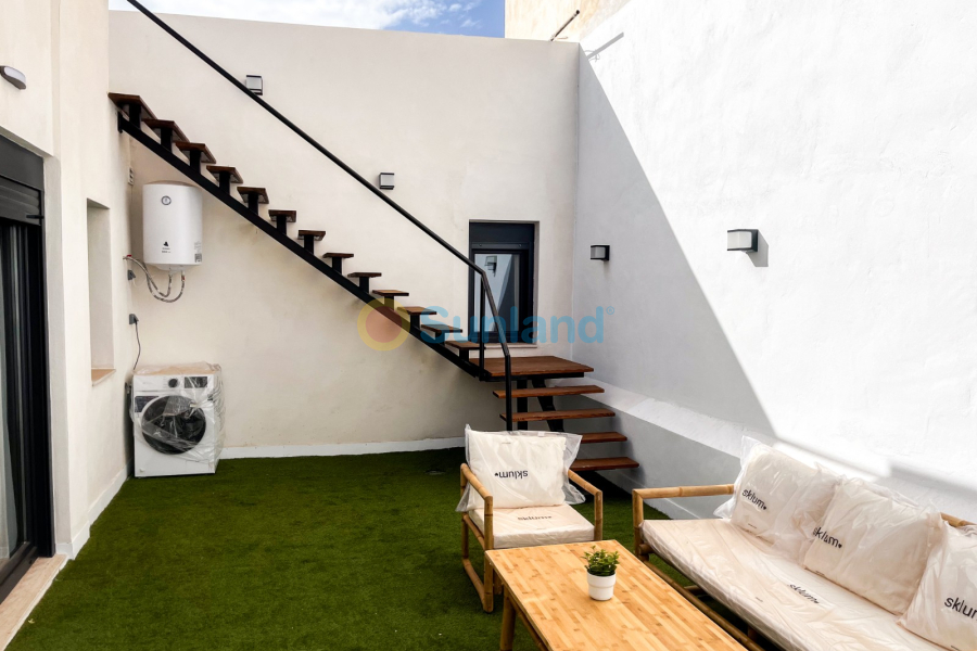 Resale - Townhouse - Los Alcázares - town