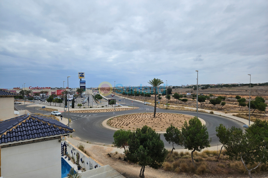 Använda fastigheter - Villa - Playa Flamenca - San Jose