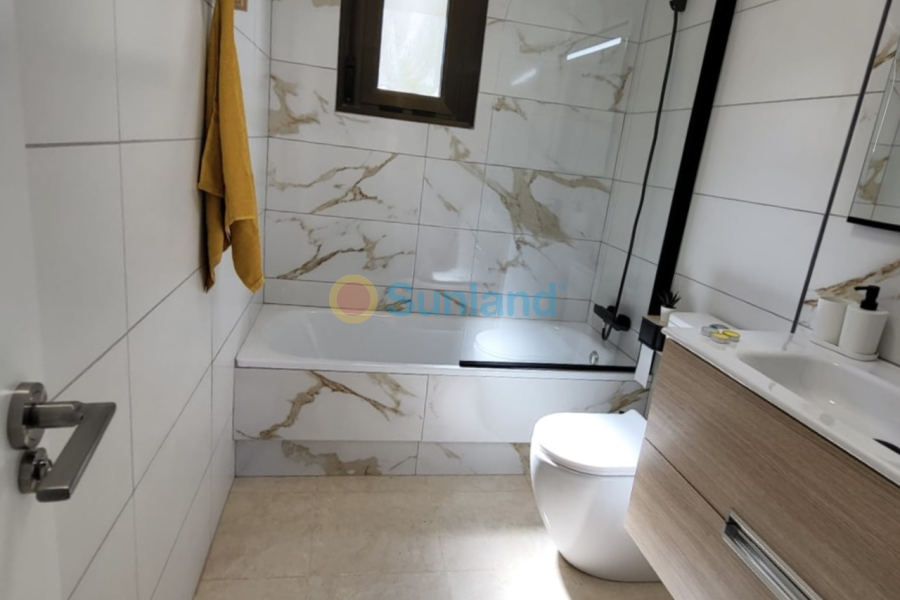 Segunda mano - T - San Miguel De Salinas