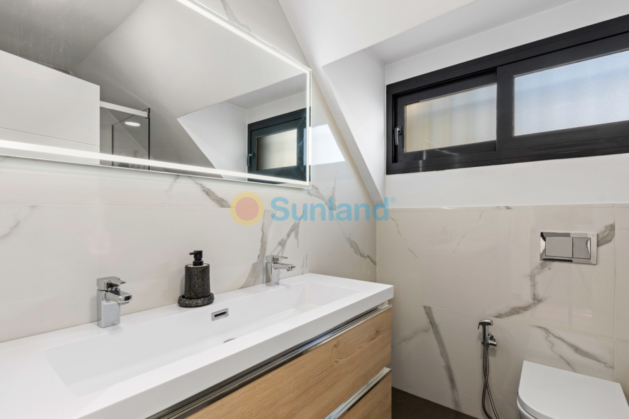 Resale - Villa - San Juan Alicante - Frank Espinós