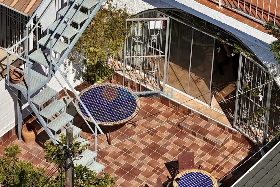 Segunda mano - B - Playa Flamenca