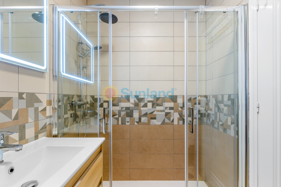 Resale - Quad house - Orihuela Costa - Playa Flamenca