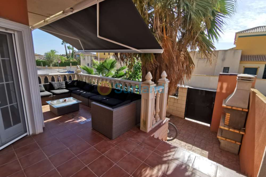 Använda fastigheter - Villa - Almoradí - Almoradi