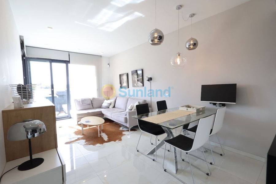 Resale - Apartment - Orihuela Costa - 