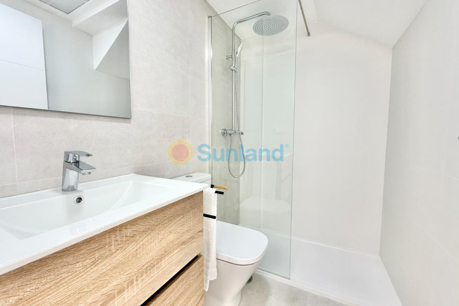 New Build - Town House - Cox - San Fernando