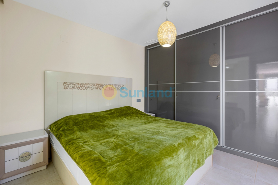 Segunda mano - Chalet - Ciudad Quesada