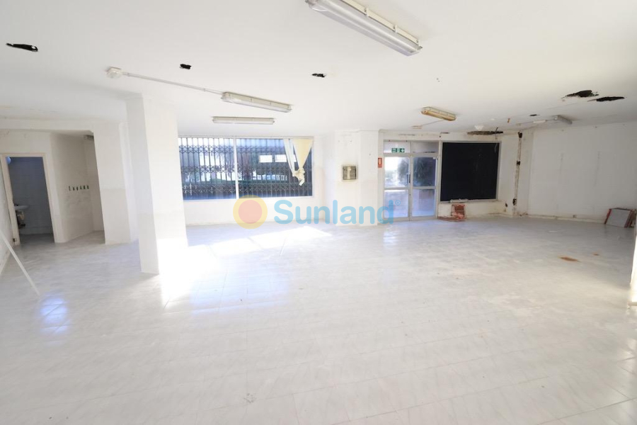 Resale - C - Orihuela Costa - La Zenia