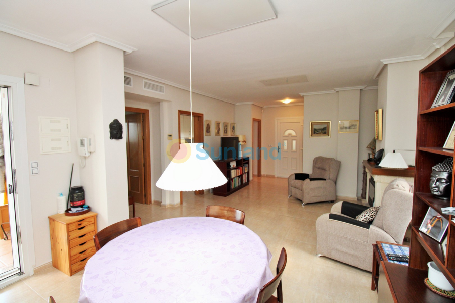 Använda fastigheter - Villa - Cabo Roig