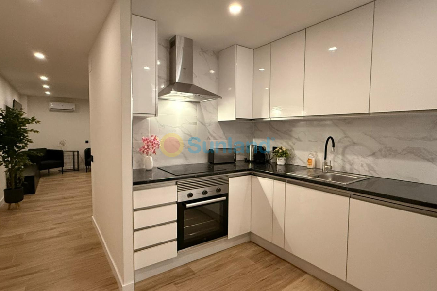 Resale - Apartment - Torrevieja