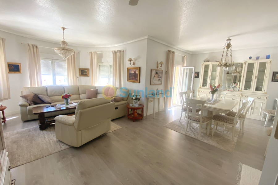 Resale - Detached Villa - Ciudad Quesada - Central Quesada