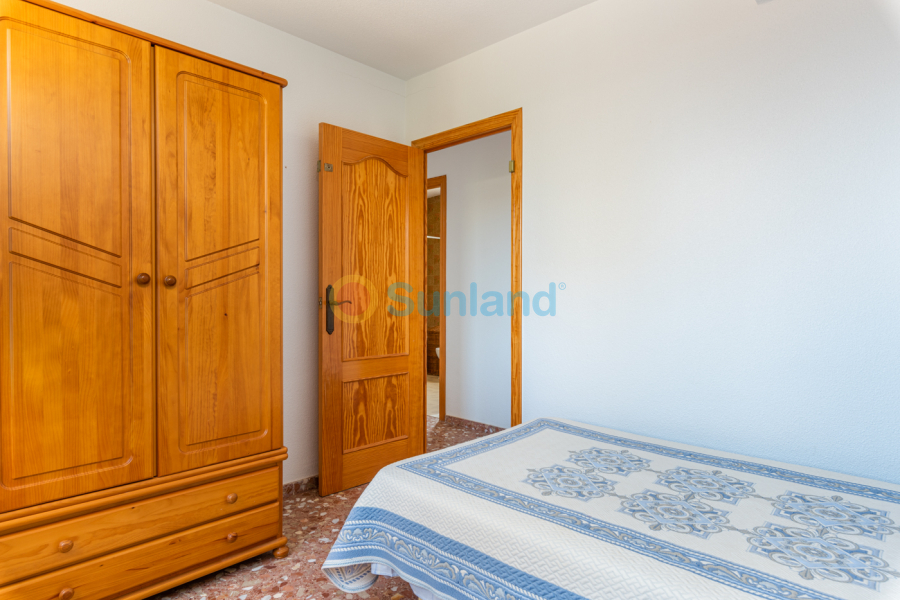 Resale - Villa - Guardamar del Segura