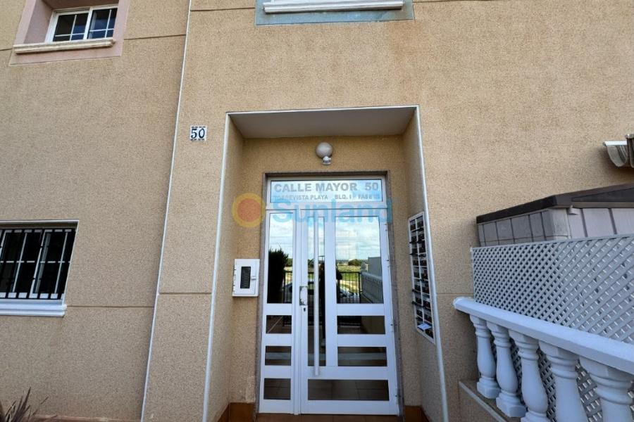 Resale - Apartment - La Mata - 