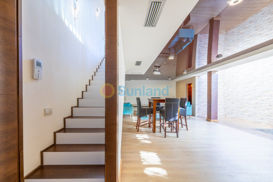 Segunda mano - Chalet - Orihuela Costa - La Zenia