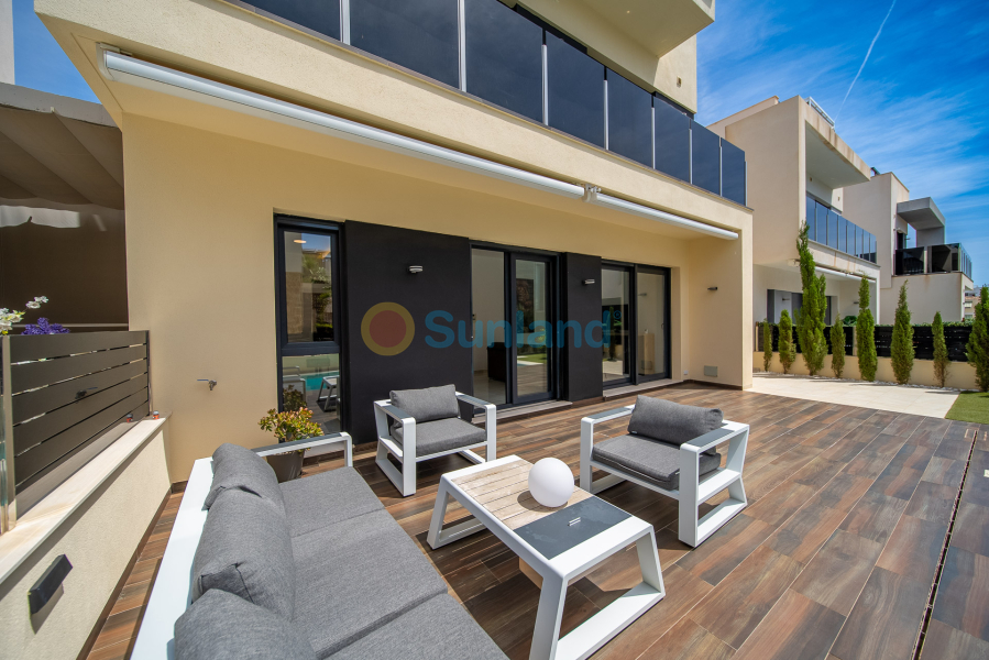 Använda fastigheter - Villa - Orihuela Costa - Lomas De Cabo Roig