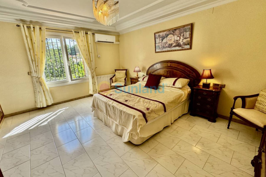 Segunda mano - Country house - Castalla