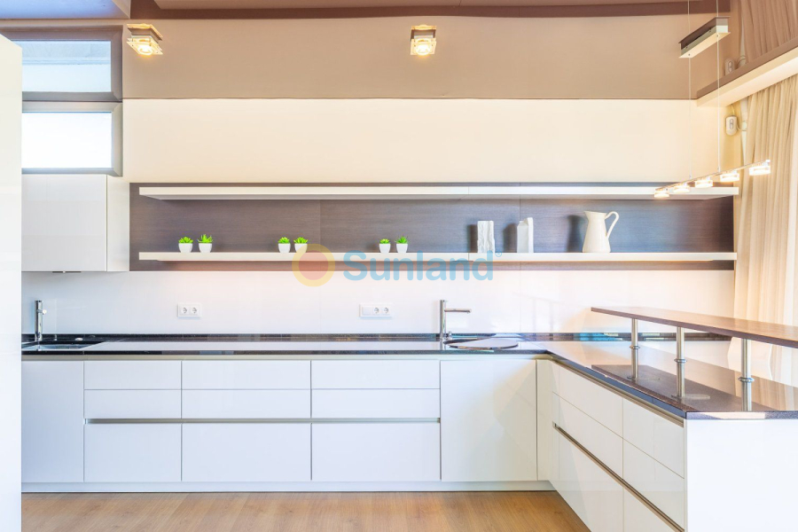 Segunda mano - Chalet - Orihuela Costa - La Zenia