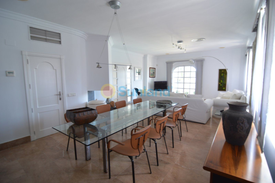 Segunda mano - Chalet - Torrevieja - Torreta - florida