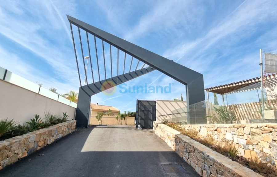 Resale - Detached Villa - Rojales