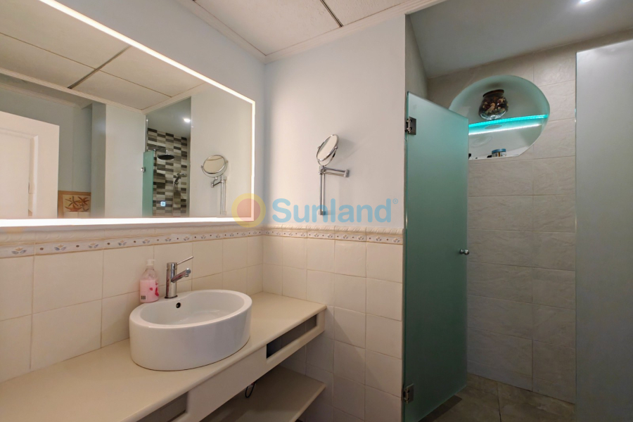 Resale - Villa - Elche - 