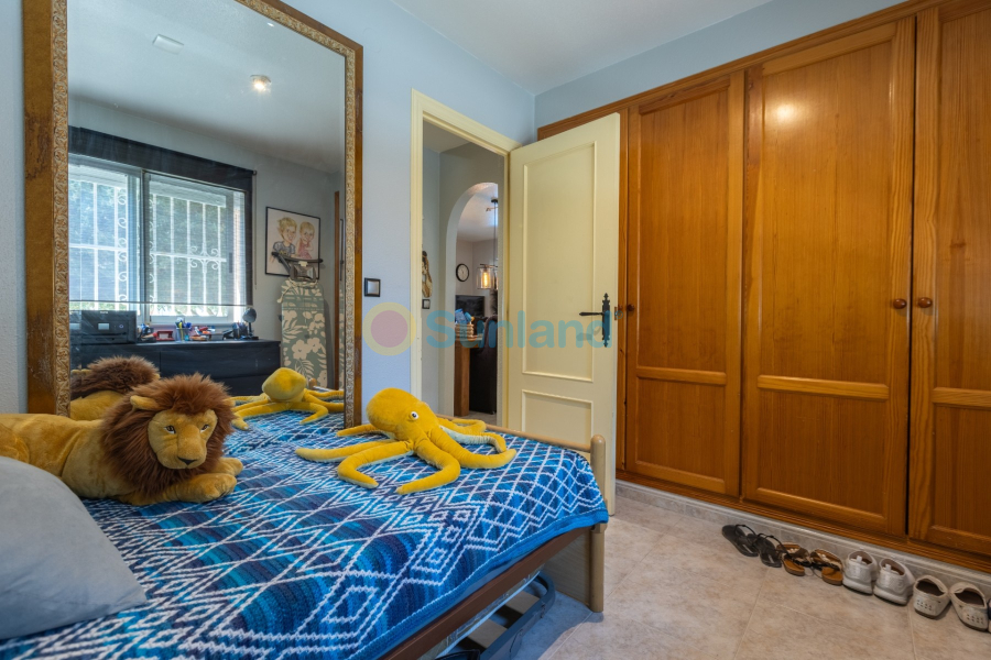 Вторичка - Bилла - Benijofar