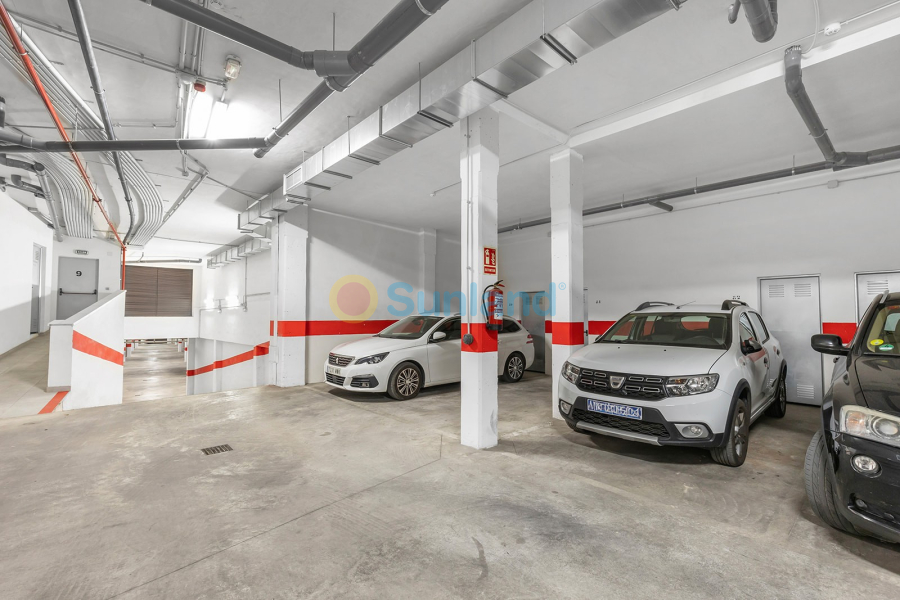 Resale - Apartment - Orihuela Costa - 