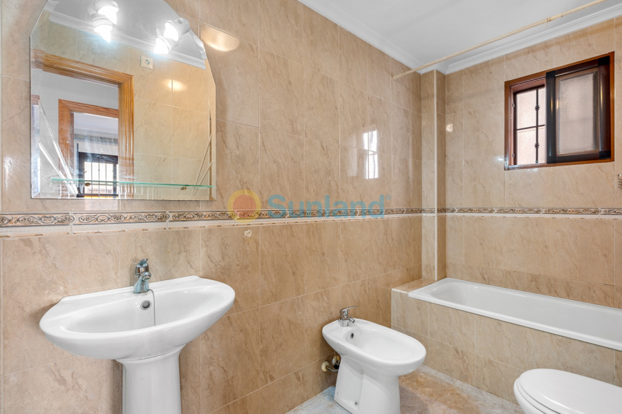 Använda fastigheter - Bungalow - Daya Vieja