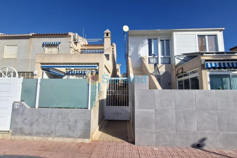 Resale - Townhouse - Torrevieja - 