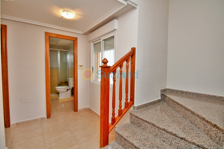 Använda fastigheter - Villa - Cabo Roig