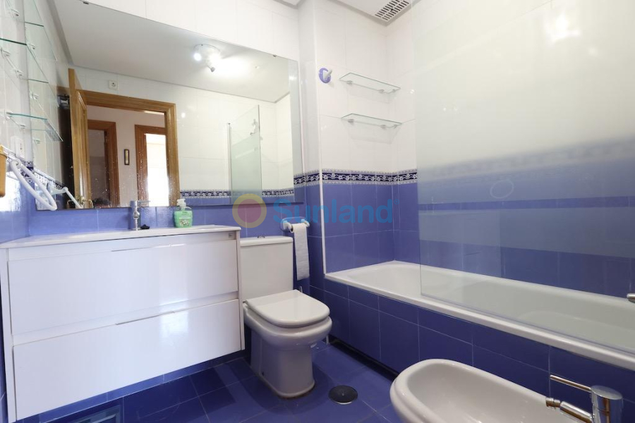 Segunda mano - A - Orihuela Costa - Campoamor