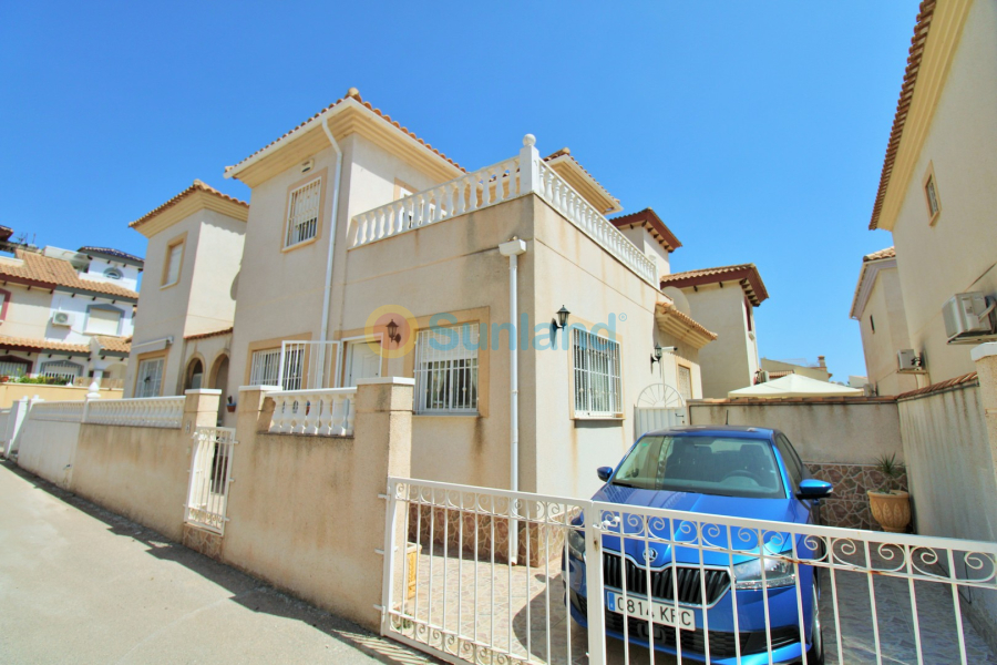 Brukte eiendommer - Villa - Playa Flamenca