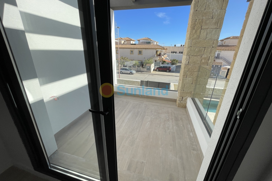 Вторичка - A - Pilar de la Horadada