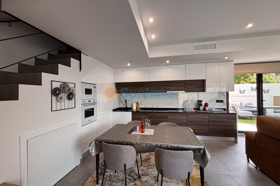 Använda fastigheter - V - Villamartin